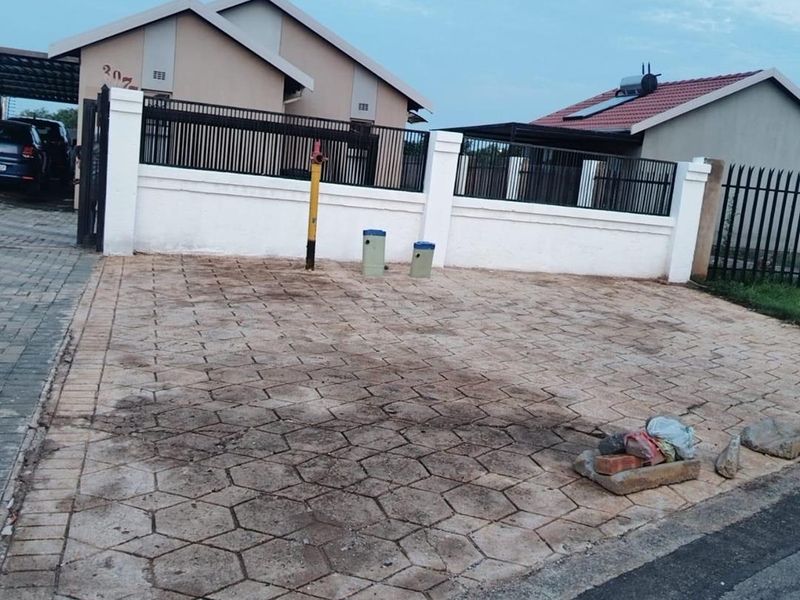 Move-inn ready - Photo 2