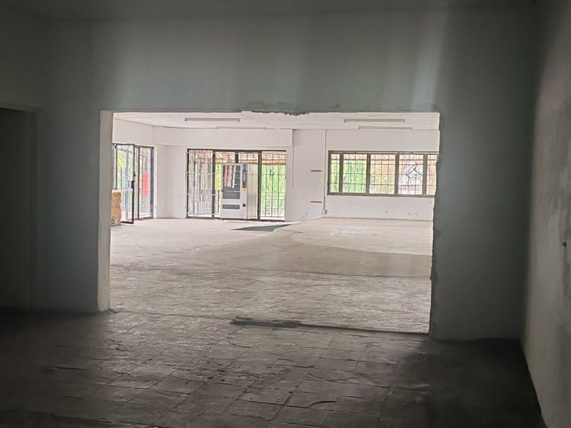 Discover the perfect opportunity to create your ideal venue - Photo 10