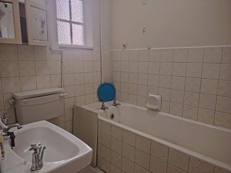 FLAT FOR SALE IN VICTORIA EMBANKMENT - Photo 10