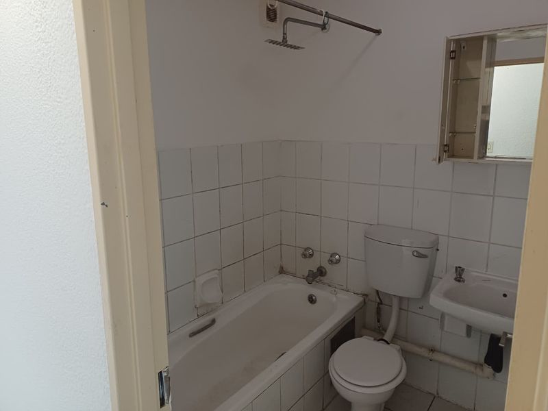 Modern Comfort Meets Easy Living – Your Perfect Apartment Awaits! - Photo 10