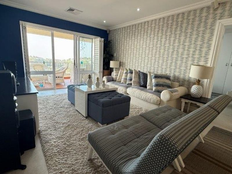 Modern Fully Furnished Apartment in Sought-After La Palma Terraces, La Lucia - Photo 8