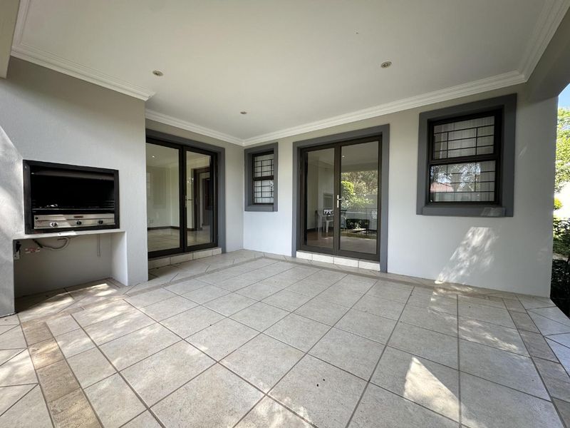 Very Secure 4 Bedroom Home For Rent In Morningside, Sandton - Photo 4