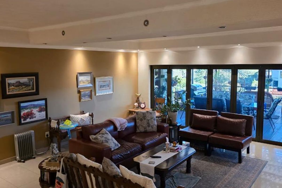 Stunning house in Auasblick for Sale - Photo 5
