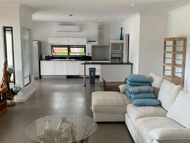 Exceptional Rental: Architectural Masterpiece at Domaine Mon Île - Photo 3