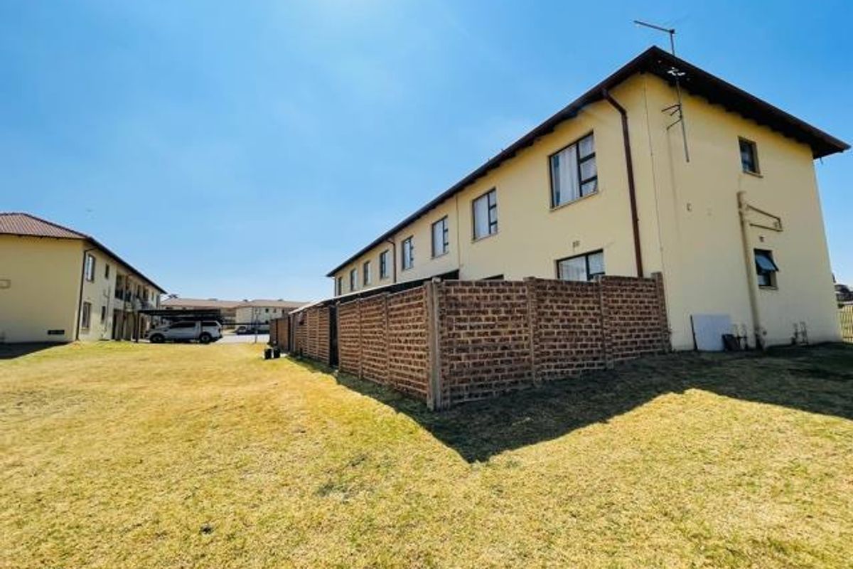 1 Bedroom Apartment In Parkrand! - Photo 4