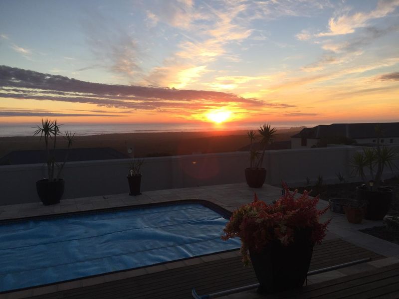 360degree Views - Golf course & Sea - Photo 4