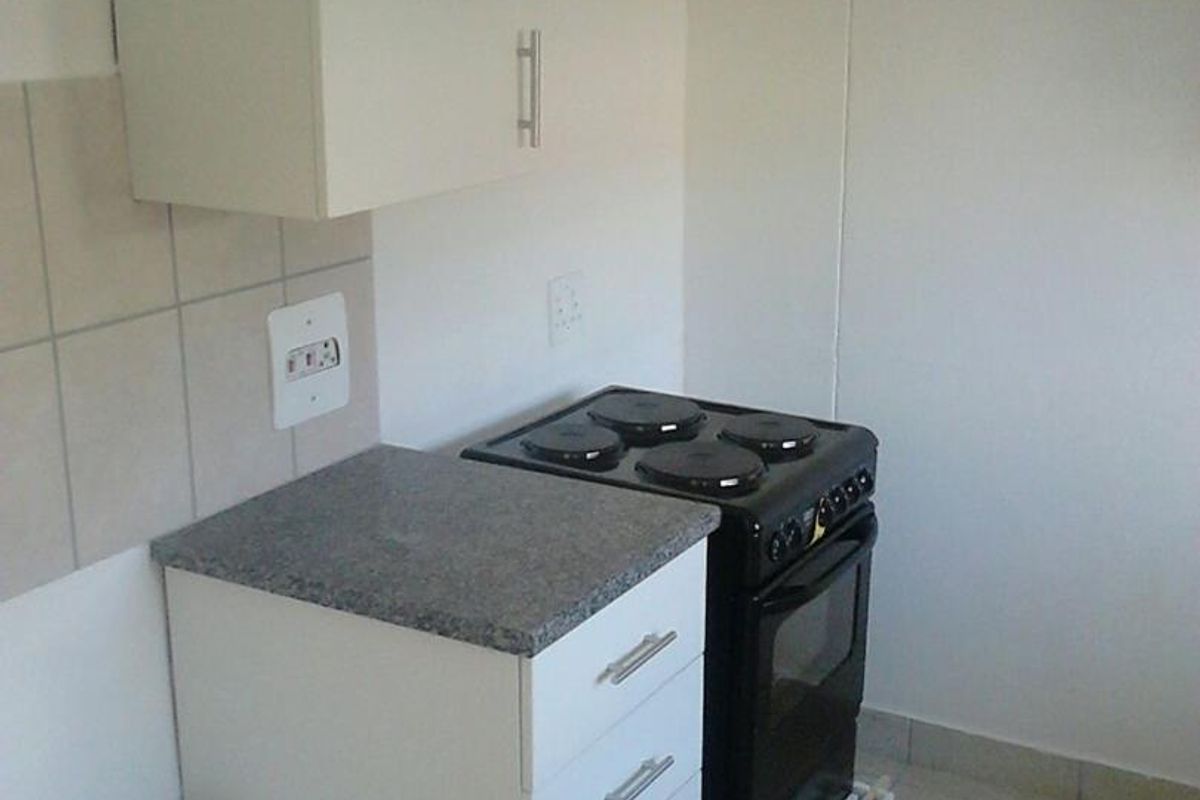 Modern Apartment for Rent - Photo 2