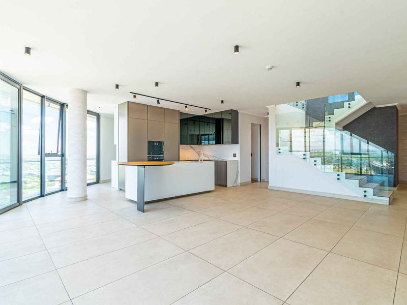 Luxury Above All - Photo 2