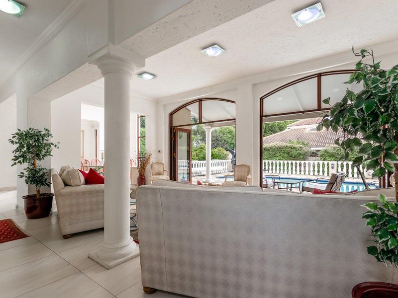 5 Bedroom House for Sale in Dainfern Golf Estate - Photo 9