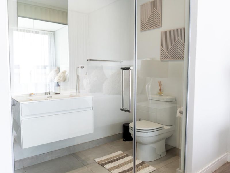 Stylish First-Floor Apartment in Haymarket | Eye of Africa Estate - Photo 10