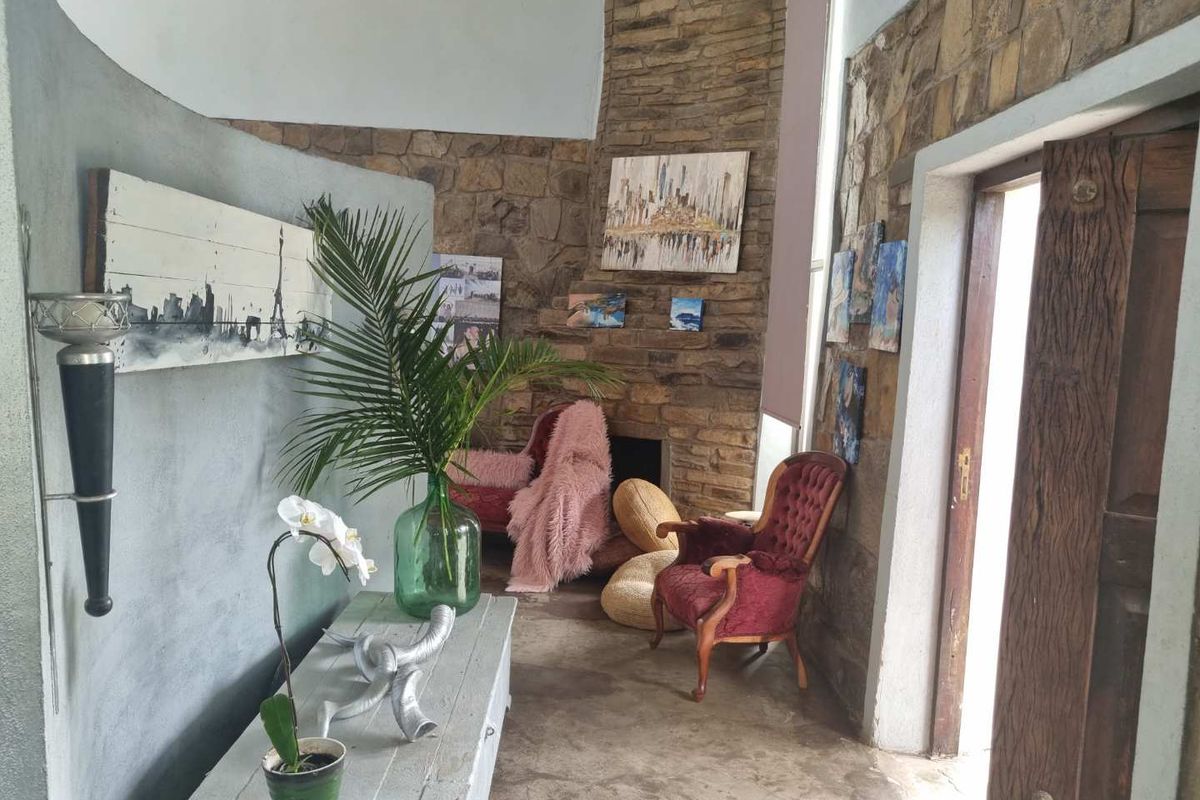 Magnificent setting - Photo 2