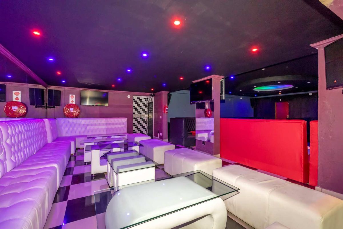 Prime Business-Zoned Property with High Visibility & Multiple Income Potential - Photo 5