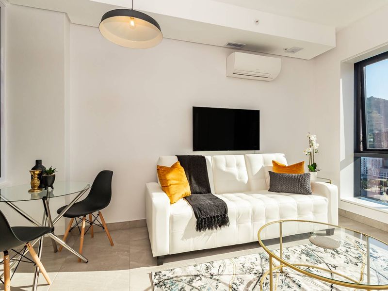 A perfect pied-à-terre in the Mother City - Photo 3