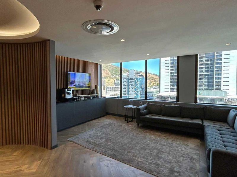 Beautifully Fitted out Semi-Furnished office 16th floor - Photo 7