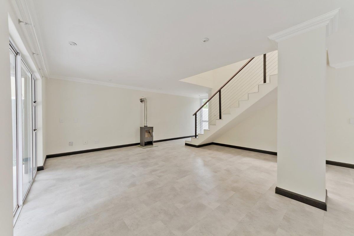 FOR THE SMALLER FAMILY - Photo 4