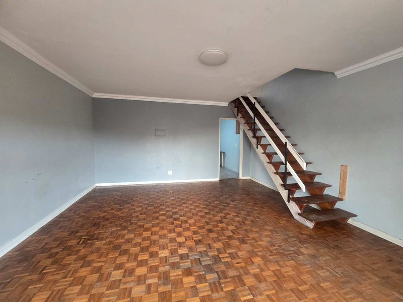 Spacious Lock-up-and-Go Apartment living in Newton Park - Photo 8