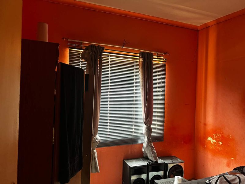 Price drastically reduced - Photo 5