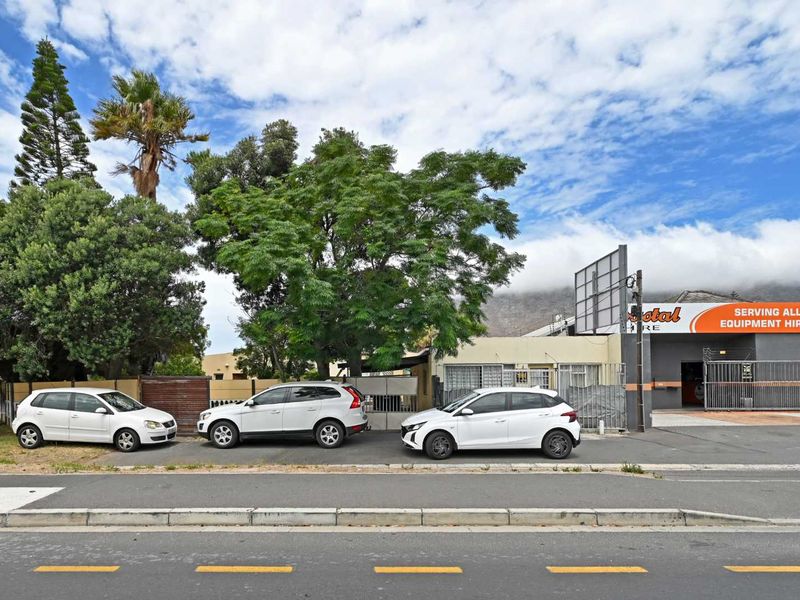 Prime Corner Property with Exceptional Commercial Potential - Photo 3