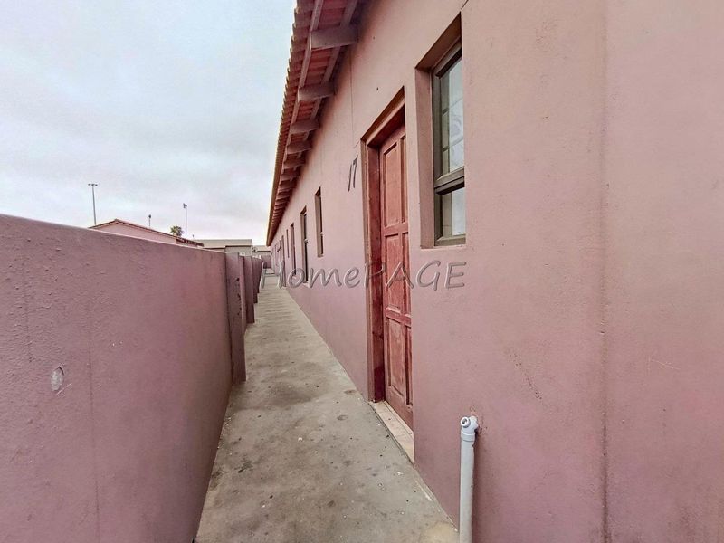 Pêrel Paleis, Narraville, Walvis Bay:  Various 2 Bedroom Apartments for Sale - Photo 5