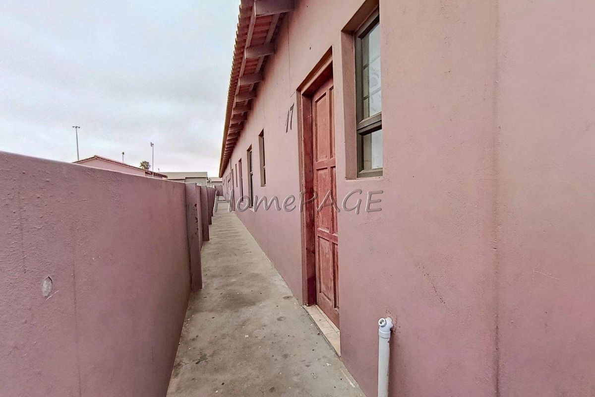 Pêrel Paleis, Narraville, Walvis Bay:  Various 2 Bedroom Apartments for Sale - Photo 5