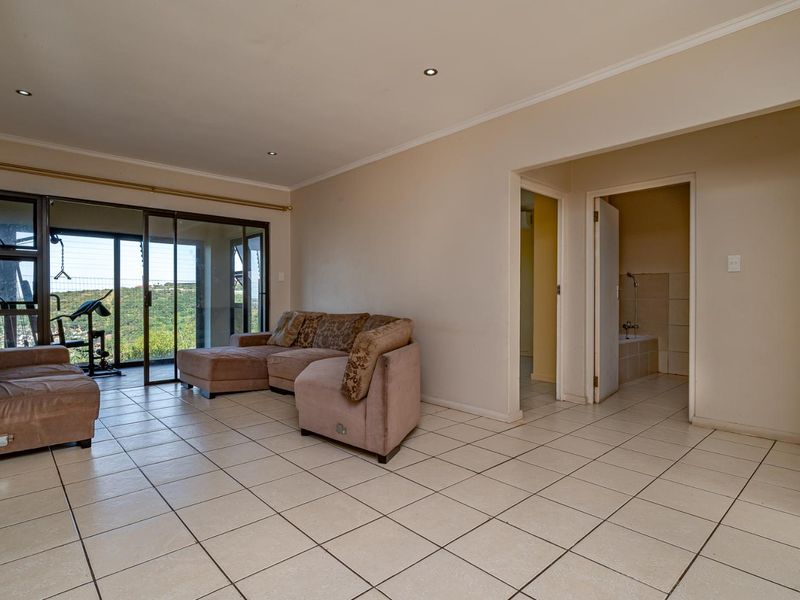 For Sale | Reservoir Hills  | 3 Bedroom 2 Bathroom Hidden Gem Townhouse - Photo 5