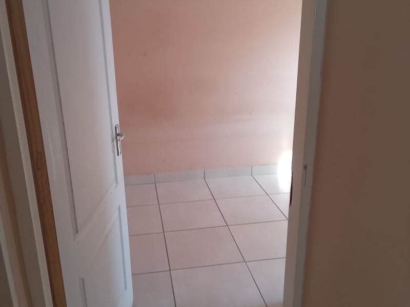 Stunning RDP house to rent in Soshanguve South - Photo 8