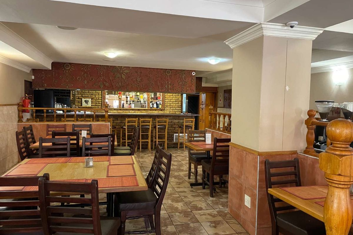 Well established, profitable and successfully operating restaurant, take away, conference center and casino in the heart of Walvis Bay - Photo 4