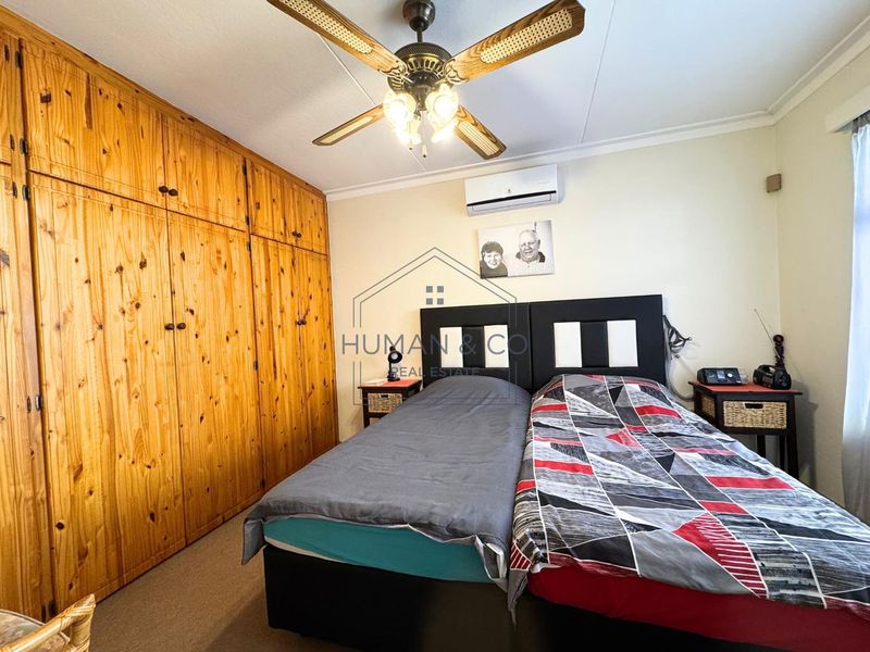 Spacious Family Home with Income Potential in Meersig - Photo 9