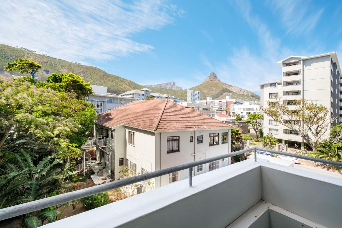 Secure and Stylish in Sea Point! - Photo 4