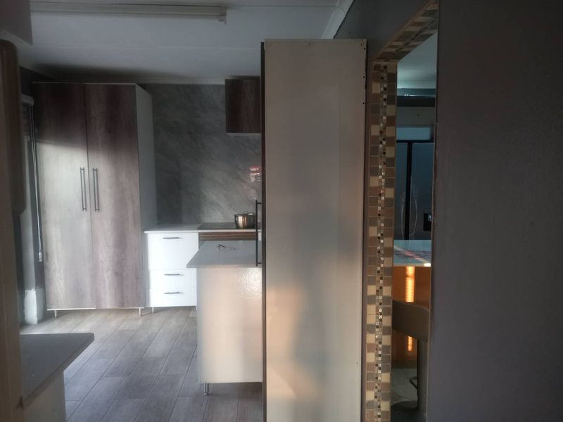3 Bedroom house for Sale in Klopperpark - Photo 5