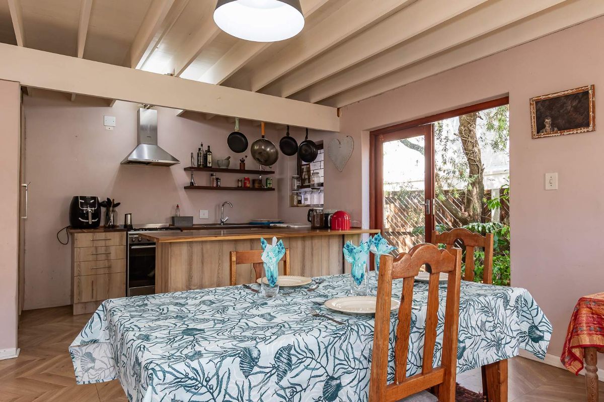 Stylish 3-bed freestanding duplex in Kenilworth, Cape Town - Photo 5