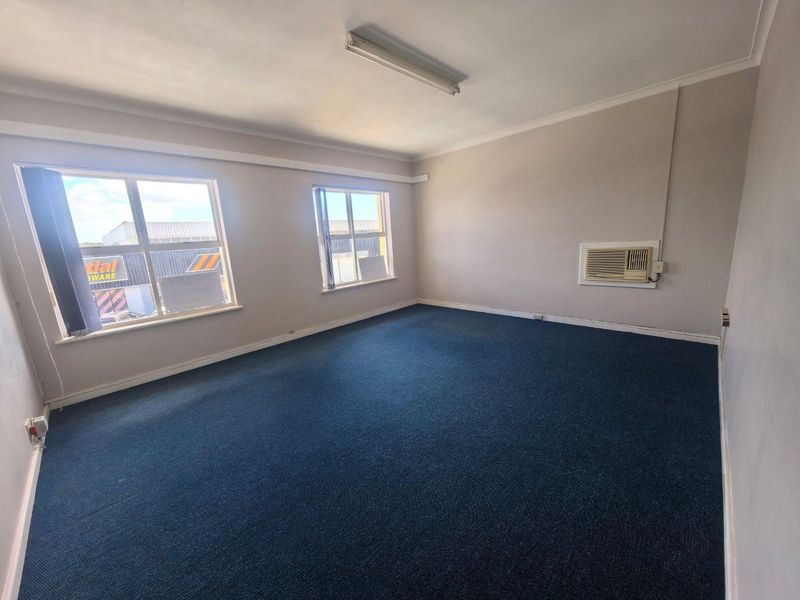 65m2 office space to let in newton park - Photo 10