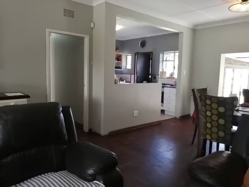 Well priced starter home - Photo 7