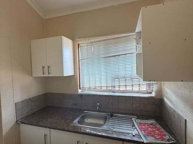 Office Space To Let - Photo 10