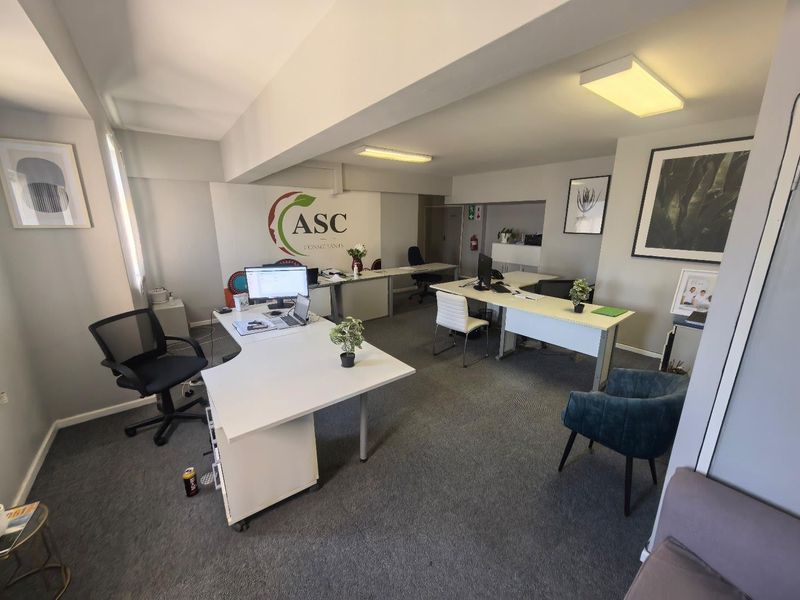 280m2 Office space West Way Centre - Photo 3