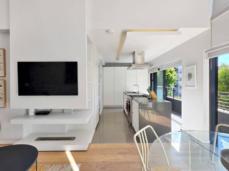 Location, Lifestyle, Convenient - Photo 8