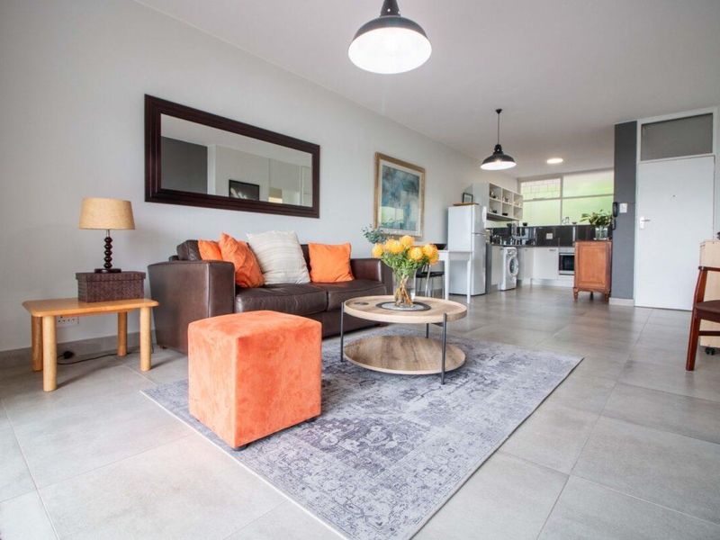 UNIQUE Contemporary Gem in Thorniebrae - Photo 7