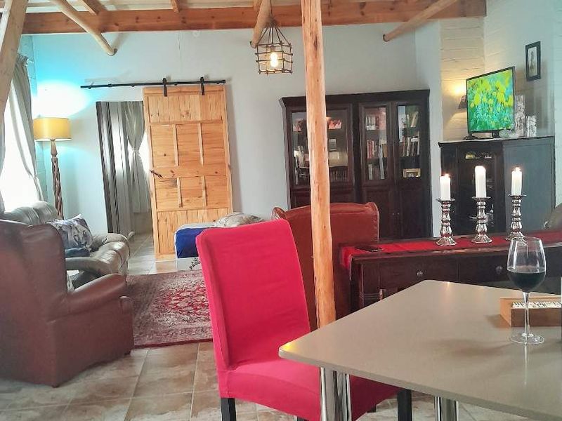 We offer this extraordinaire house for sale in Henties Bay. - Photo 9
