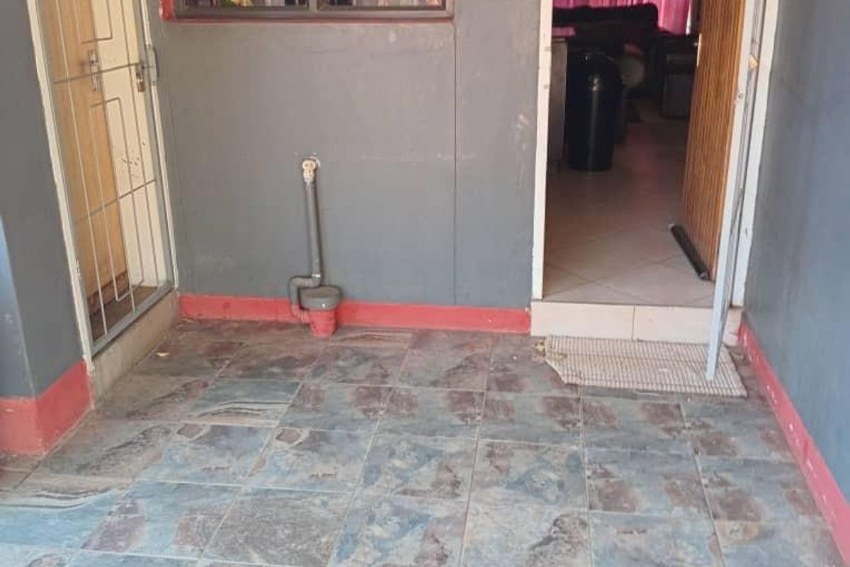 Three Bedroom House in Block G Rehoboth for Sale - Photo 4