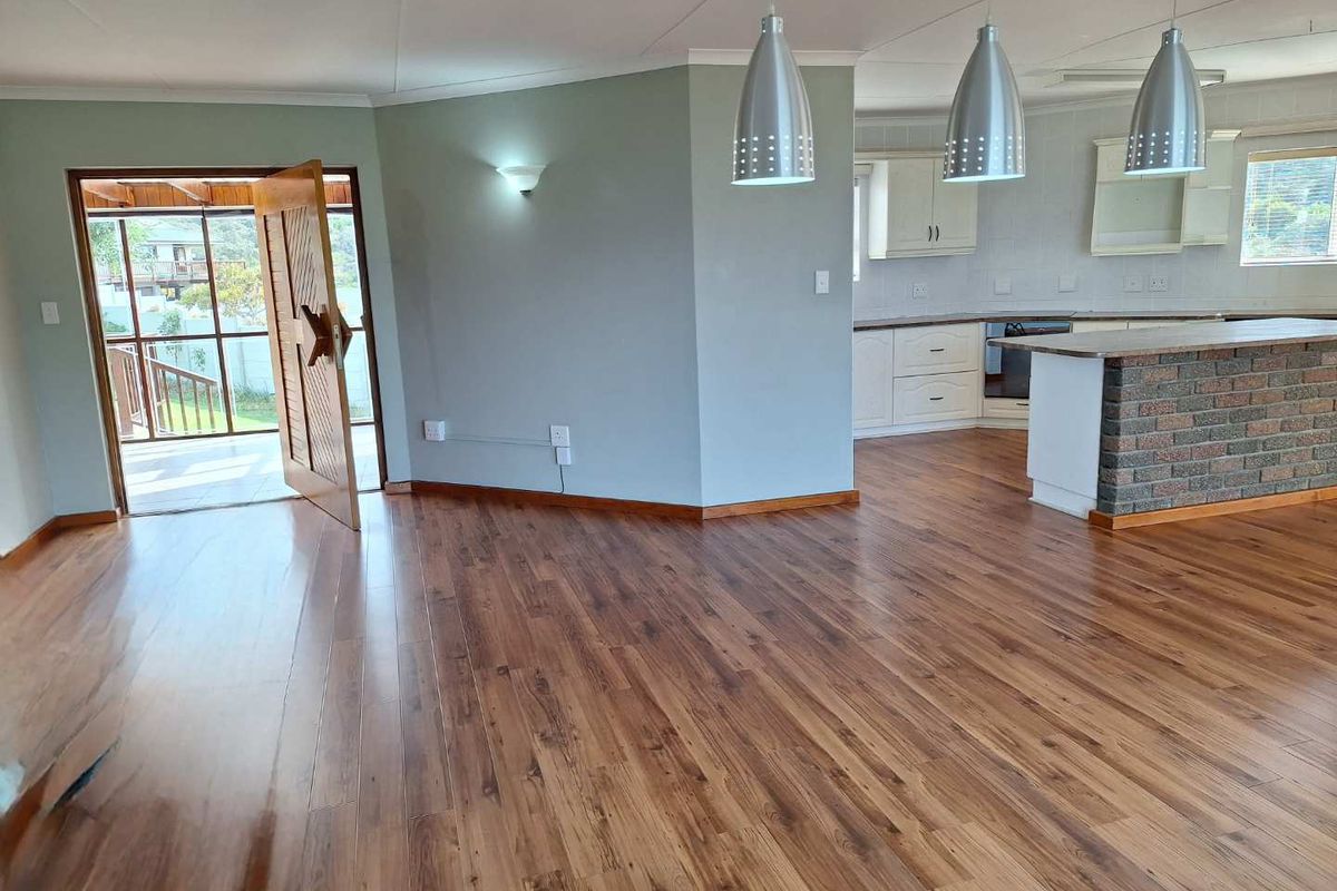 North Facing 3 Bedroom House For Sale in Dana Bay - Photo 3