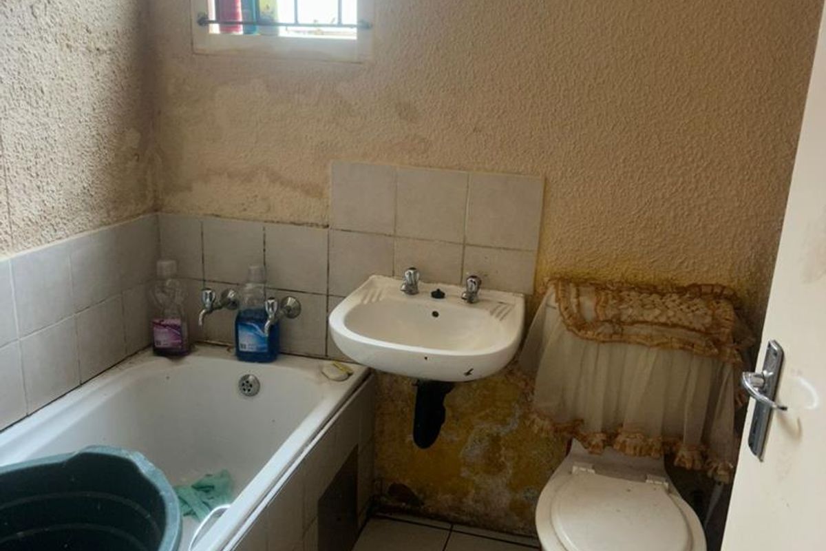 2 Bedroom House For Sale Savanna City - Photo 5