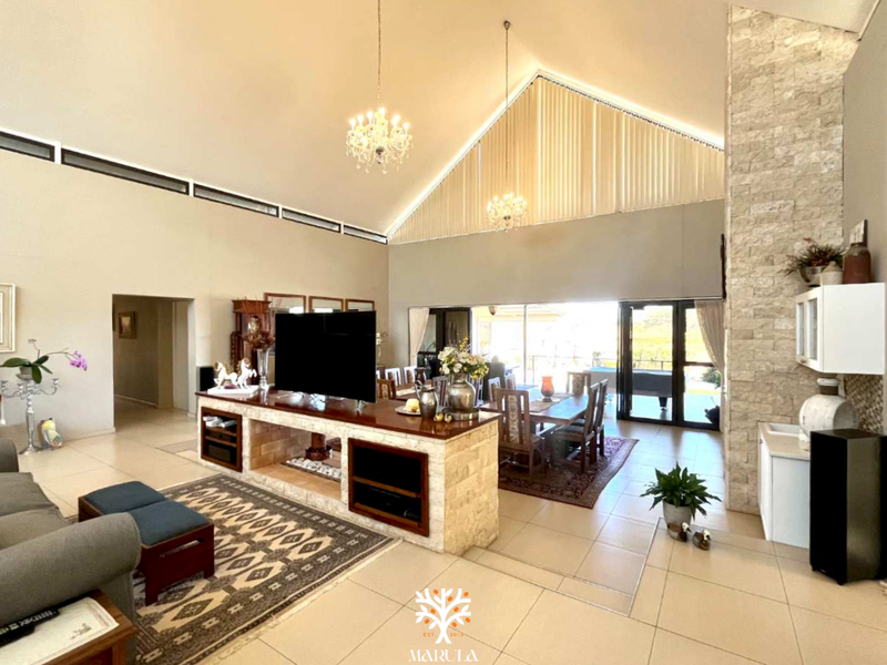 Family Home For Sale | Omeya Golf Estate | N$9 540 000 - Photo 6
