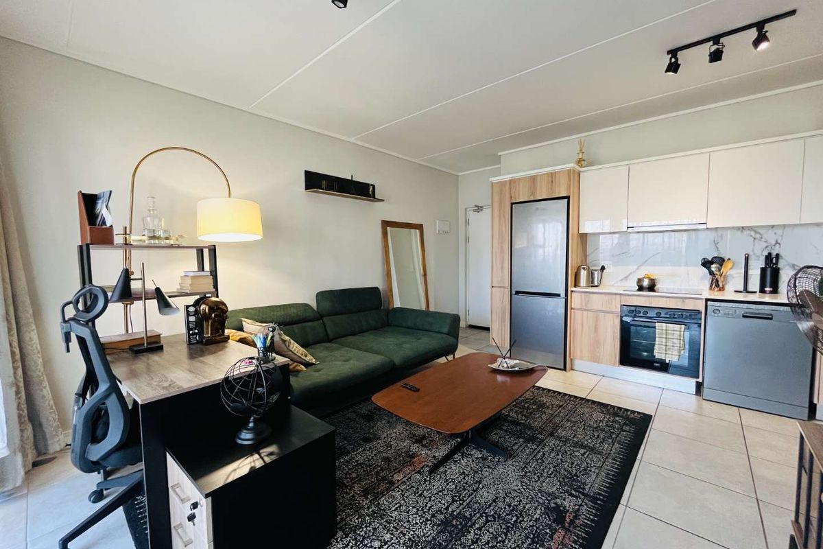 Luxury 1 bedroom apartment for sale at Munyaka Estate, Waterfall - Photo 3