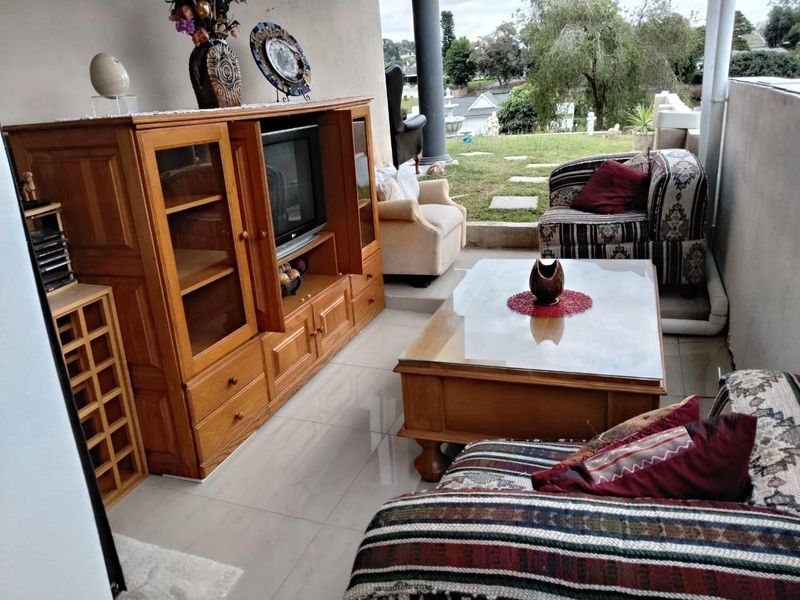 Spacious 2-Bedroom Rental in Convenient New Germany - Photo 1