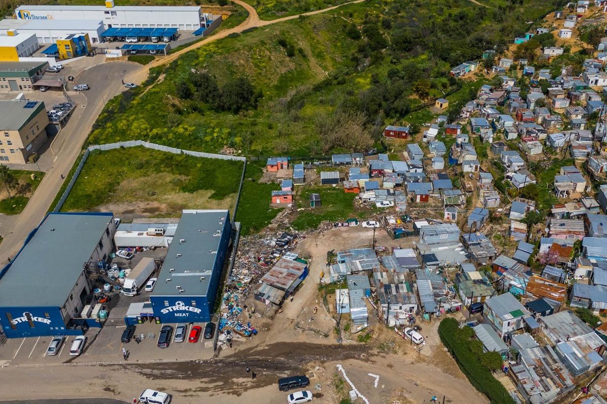 Prime commercial property in Stellenbosch - Photo 4