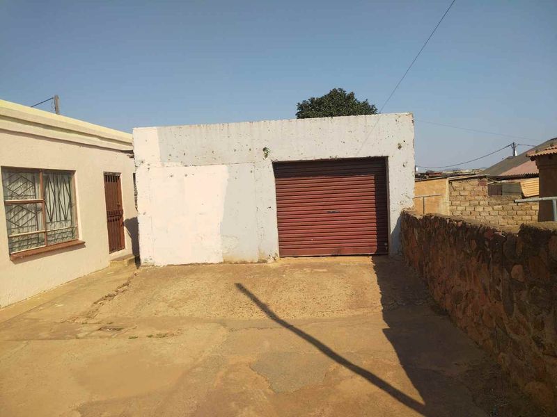 2 bedrooms house for sale in Soshanguve South EXT 1 - Photo 3