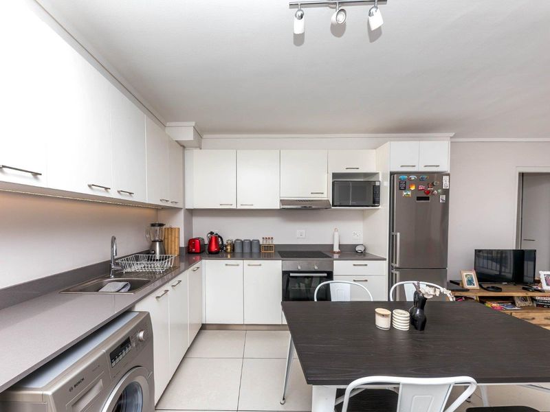 SECURE LIFESTYLE WITH MANY BENEFITS - Photo 3