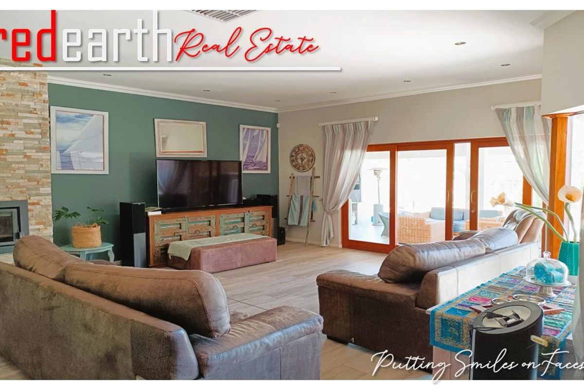 "Versatile Luxury" - Photo 5