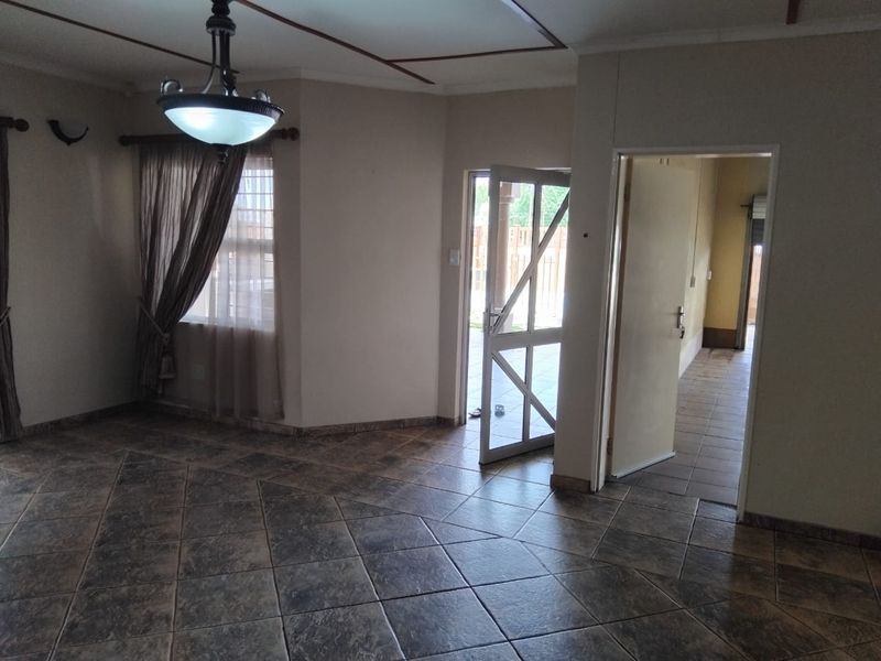 House for Sale in Ongwediva - Photo 10