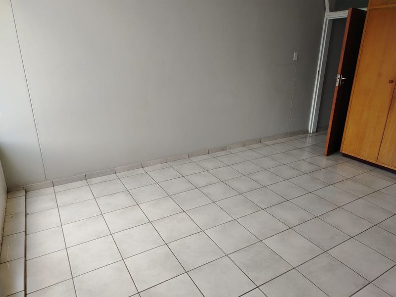 A Kitchen to Love: Well-Equipped & Ready for Your Culinary Adventures! - Photo 6